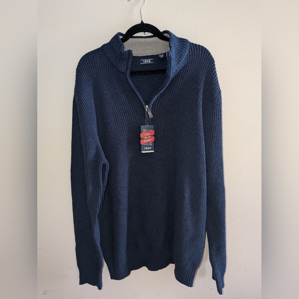 IZOD Men's Navy Sweater Size XXL/2XL